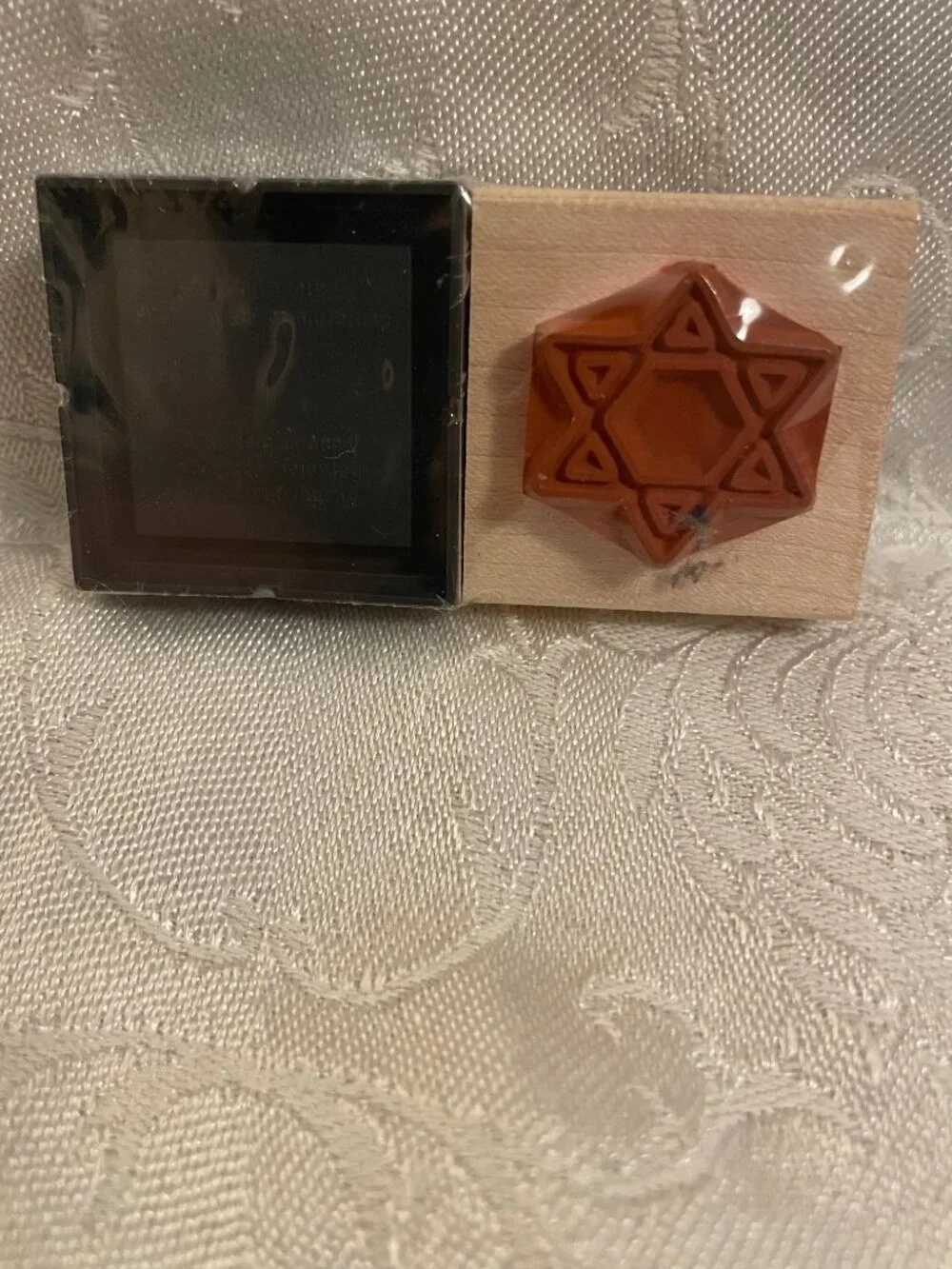 1996 Jewish Star Stamp with Wood Top and Royal Blue Ink Pad Set.  New